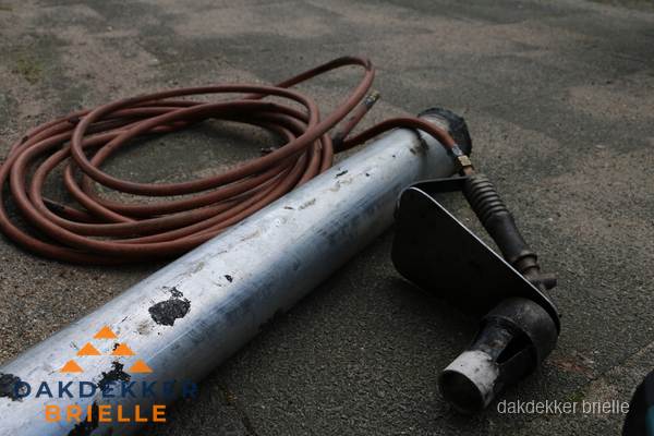 Dakdekker gasbrander en gereedschap voor spoedklus in Brielle Dakdekker gasbrander en gereedschap voor spoedklus in Brielle